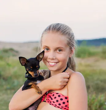 球迷在企鹅体育观看足球直播